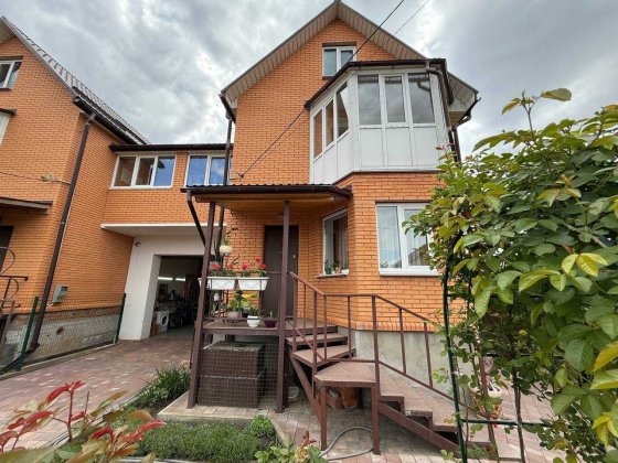 Продаж дуплекс 225м2 4кімнати готовий для проживання .СЕРТИФІКАТ ТАК! Ворзель