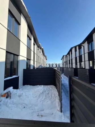 Таунхаус48 м² з паркомісцем і двориком. Розтермінування. 20 хв метро - фото 1