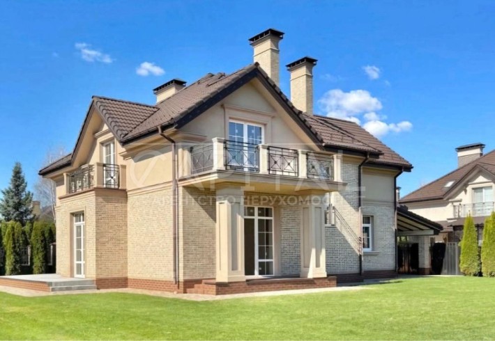 Продаж будинку 250м² КМ Золоче, 10 соток, біля Дніпра - фото 1