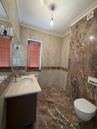 Продаж будинку дуплекс Золоче 18 км від Києва готовий для проживання - фото 1