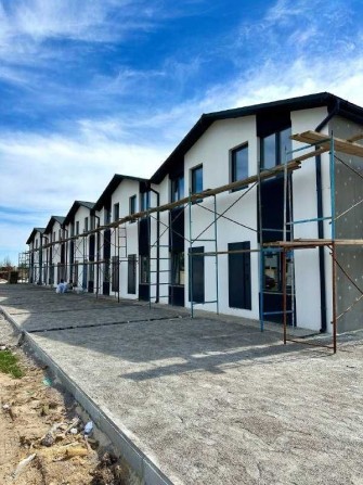 Таунхаус 70м² + 1,5 сотки. Новобудова. Метро 20хв. Розтермінування - фото 1