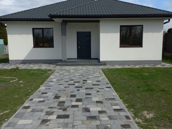 Продам будинок з ремонтом під меблі Вишеньки