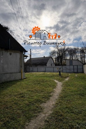 Готовий до проживання газифікований будинок с. Гнідин - фото 1