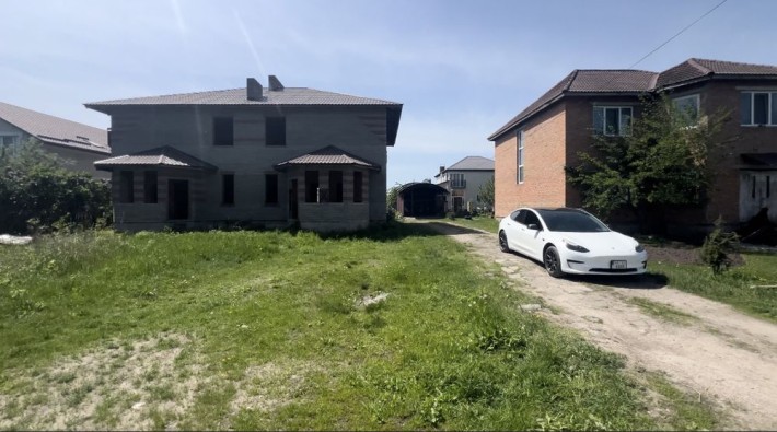 Продам весь Дуплекс Таунхаус 390 кв 8 кім 11 сотих - фото 1