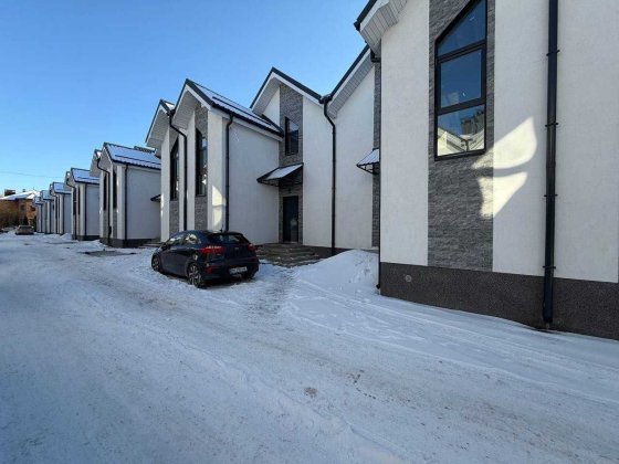 Таунхаус в Білогодці, ТОП Локація, магазини, школа, Без Комісії! Білогородка