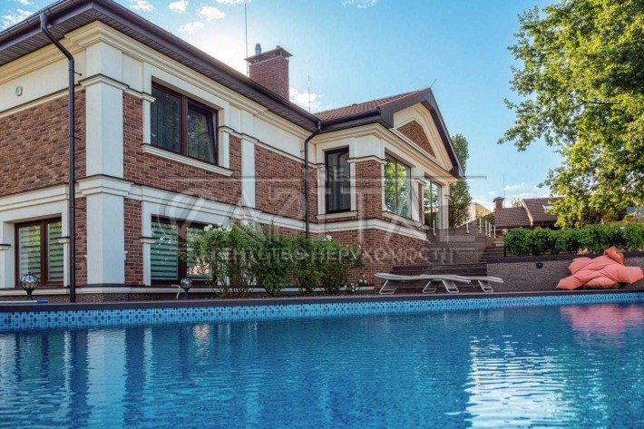 Продаж вишуканої садиби 372 м2 генератор і сонячні панелі) - фото 1