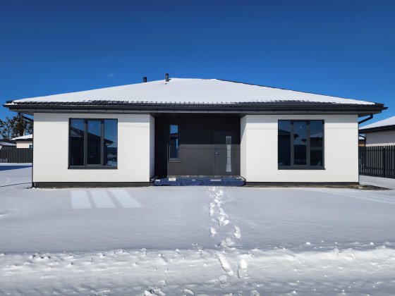 Забудовник. Продам новий будинок. Телефонуйте. Гореничі