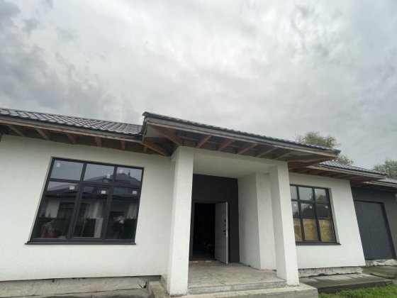 Продаж Котеджу-Будинку в Міні містечку неподалік лісу, парку. Вишеньки Вишенки