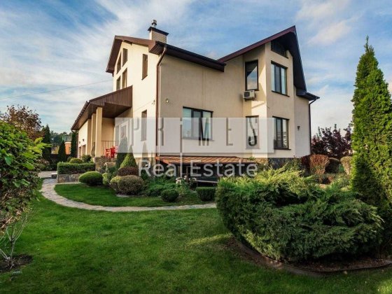 Продається будинок 480 м в Білогородка, з ділянкою 30 соток Білогородка