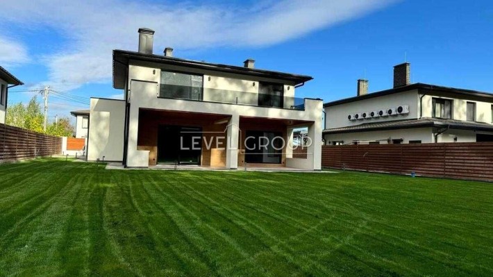 Продаж сучасного будинку в с Ходосівка КМ Lugovoy - фото 1