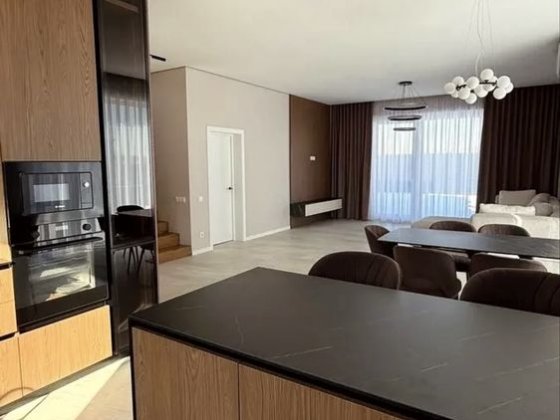 Будинок з якісним ремонтом!!! Ходосівка 20 хв. до центра Києва . Ходосівка