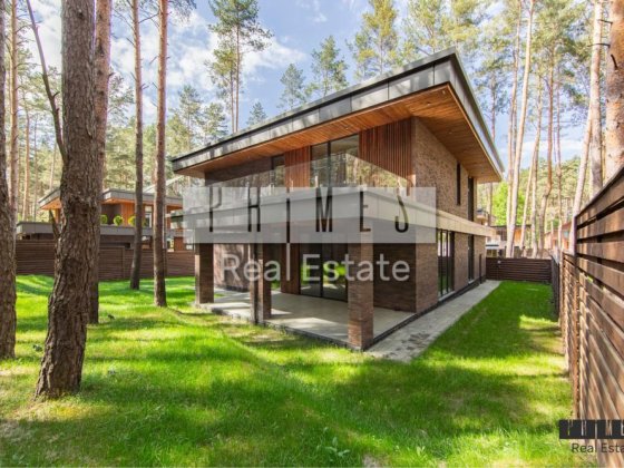 Будинок посеред сосен, Білогородка. Ремонт під чистове оздоблення. Білогородка