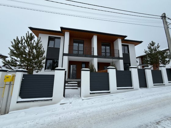 Будинок - Дуплекс 122 м2 з документами. Газ, асфальт, Гореничі Гореничі
