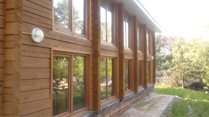 Продається великий деревʼяний будинок в Гореничах - фото 1