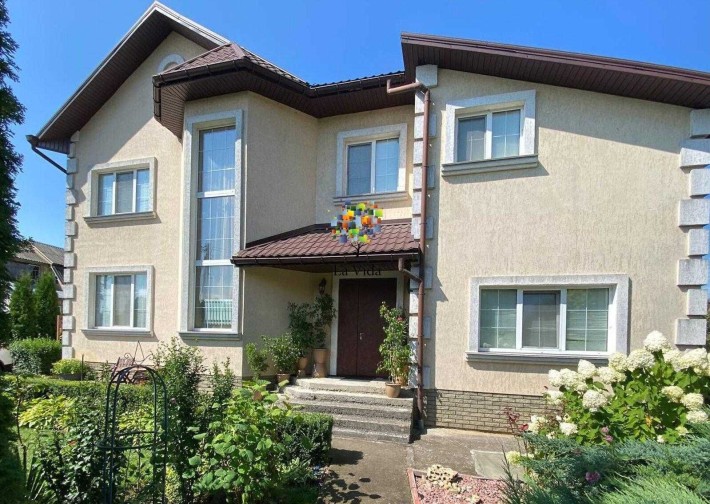 Продаж будинку, 250 кв. м, 5 кімнат, на вул. Жертв революції - фото 1