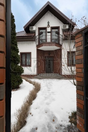 Продаж Будинку, Гнідин, Закрите КМ - фото 1