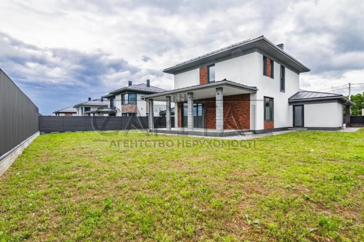 Продаж будинку в котеджному містечку по вул. Ягідна, Ходосівка - фото 1