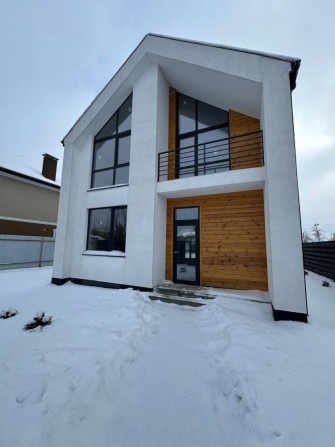 Будинок з ділянкою 6 СОТОК  в Гореничах - фото 1