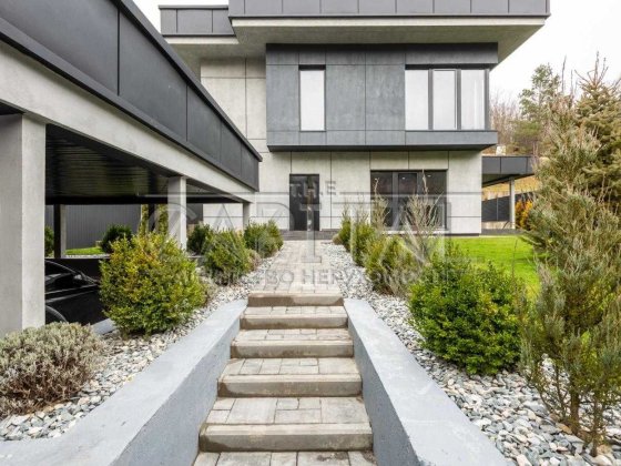 Продаж / Будинок / 200 м2 / 15 соток / Лісники Лесники