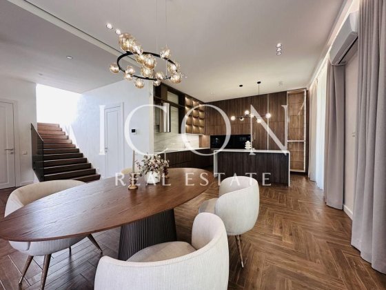 Будинок з ремонтом та басейном | КМ Нова Ходосівка Ходосівка