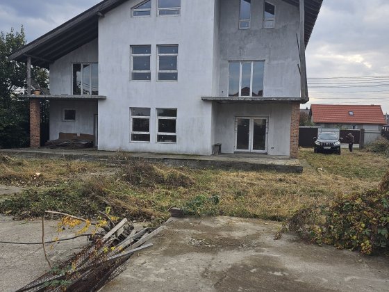 ДОМ, МІЖРІЧЧЯ, 290 м/2, 175 тис/$, Вишгородський район Нові Петрівці