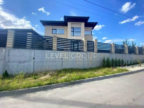 Продається сучасний 5к будинок 274м2, Лісники, 7 соток Лесники