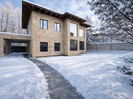 Акція до 8 березня! Готовий будинок преміум-класу в оточені лісу Гореничі