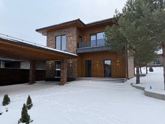 Продаж елітного БУДИНКУ в Гореничах! 10 соток Гореничи