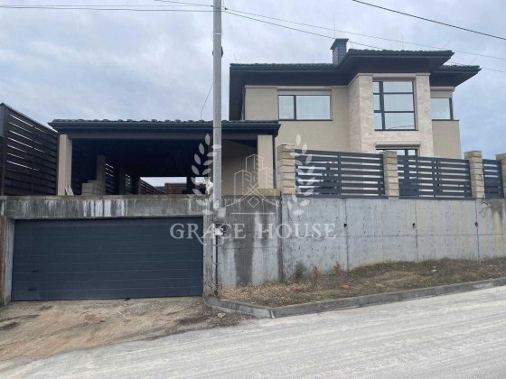 Продаж сучасного будинку 222 м², 7,5 соток, 32 кВт, гараж на 2 авто. Лесники