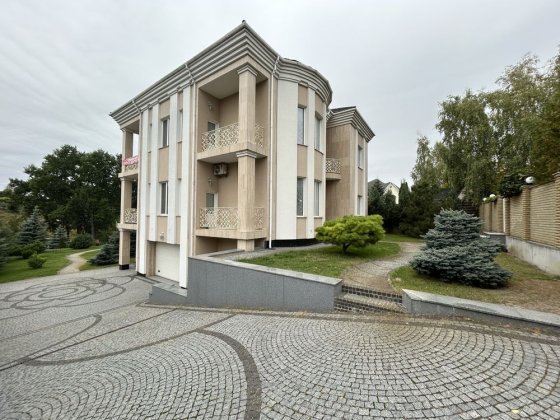 Без % Продаж елітного будинку  Лісники  з власним басейном і банею Лесники