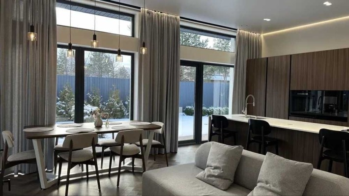 Будинок з ремонтом готовий до заселення. Газ. Сонячні панелі. Гореничі - фото 1