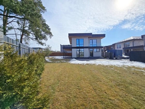 Будинок 250 м2 в лісі є газ басейн новий ремонт містечко с. Ходосівка Ходосовка