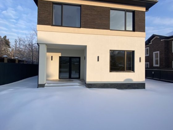 Продаж будинку ремонт меблі газ ліс с.Стоянка Стоянка