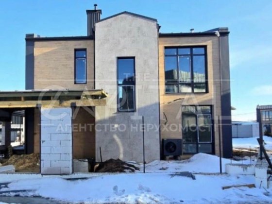 Продаж будинку з ремонтом  190 м2, 8 соток)і басейном Ходосівка