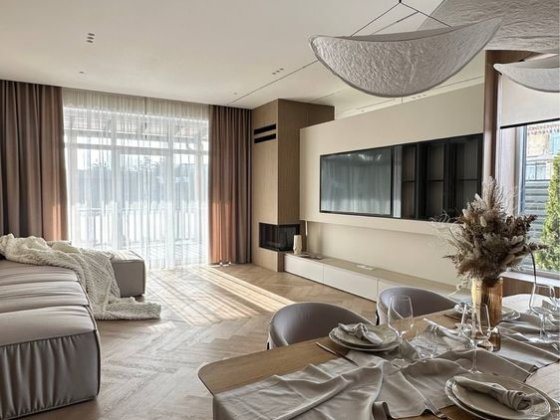 Новий просторий будинок Ходосівка з Новим ремонтом. Ділянка 15 соток Ходосівка