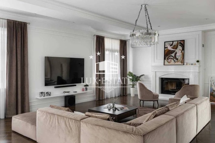 Продажа нового дома в КГ "Лазоревый сад" (Межигорье, Новые Петровцы) - фото 1