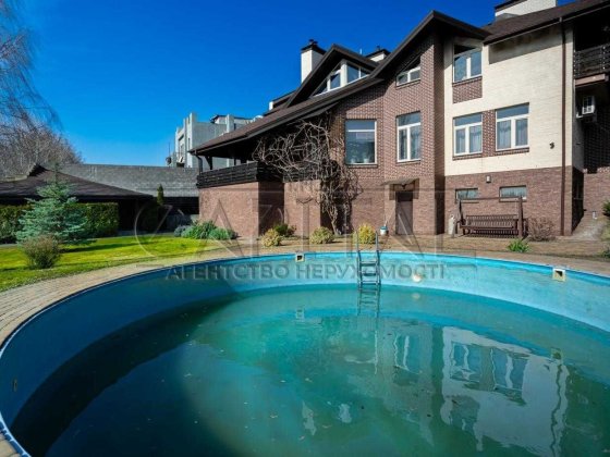 Продаж будинку з басейном, Гореничі, закрита територія Гореничі