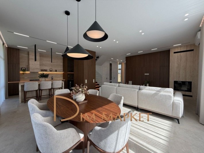 Елегантний газифікований  будинок з ремонтом в КМ Нова Ходосівка - фото 1