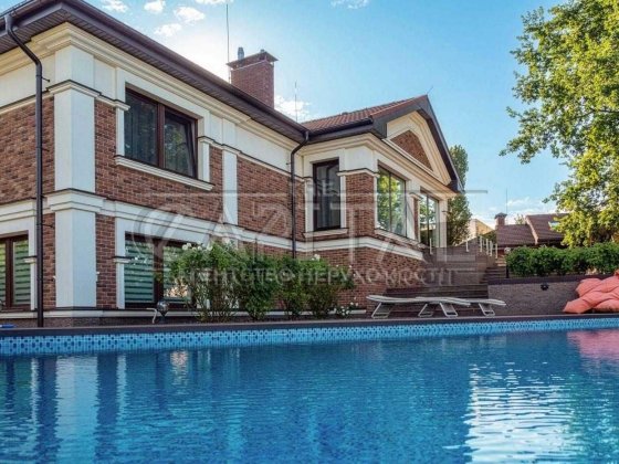 Продаж / Будинок / 372 м2 / Ходосівка / вул. Квітнева Ходосовка