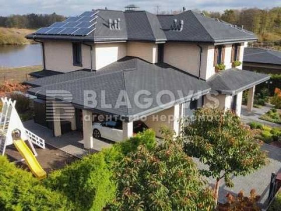 Ходосовка - дом 260 м кв на 18 сотках с выходом на озеро Ходосівка