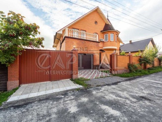 Продаж будинку ексклюзивного проекту "шотландський стиль" Стоянка Стоянка