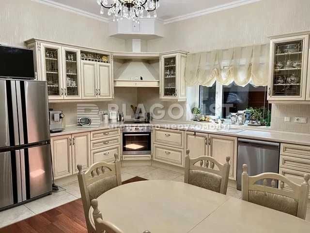 Подгорцы - дом 363 м кв на 10 сотках с выходом на Озеро - фото 1