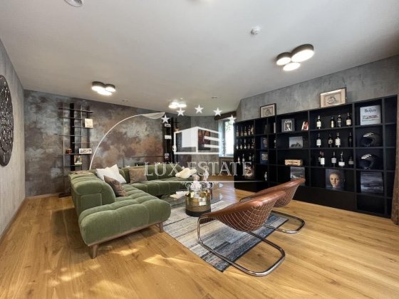 Эксклюзивный дом на берегу озера в КГ "Авгур" Підгірці