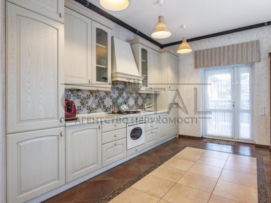 Продаж будинку м. Мархалівка Віта-Поштова