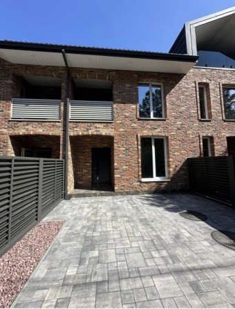 Таунхаус з мансардою 40 м2 біля ЖК О.Краса. Стоянка - фото 1