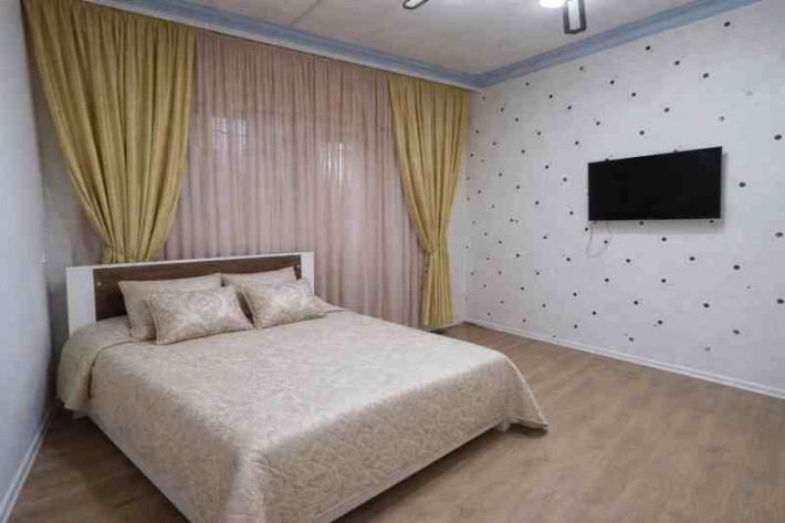 Почасово, посуточно 3-к на Пионер. Красная линия. - фото 1