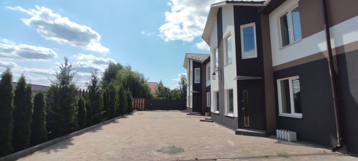 Таунхаус готовий до ремонту! Передмістя Ірпеня. Стоянка. - фото 1