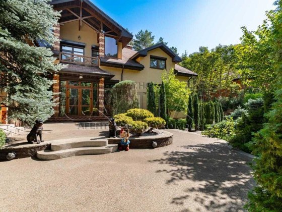 Продаж автономного будинку в Київській області/Стоянка/600м2/45соток Стоянка