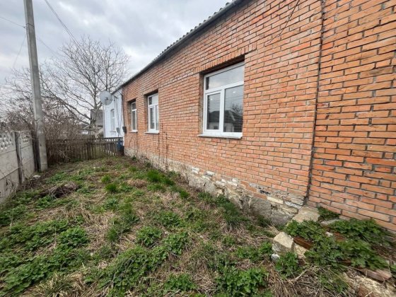 Частина будинку Тараща Тараща