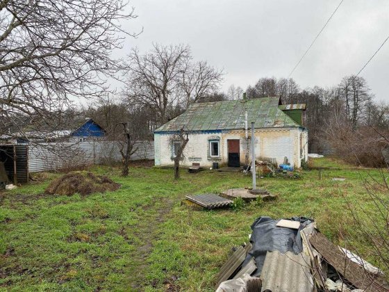 Продам будинок. Підготовлений до ремонту. Гарне місце Бородянка